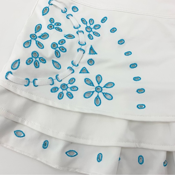 Lucky in Love Embroidery Collection Eyelet Tier Skirt and Top ( Set) size XS - Picture 2 of 9